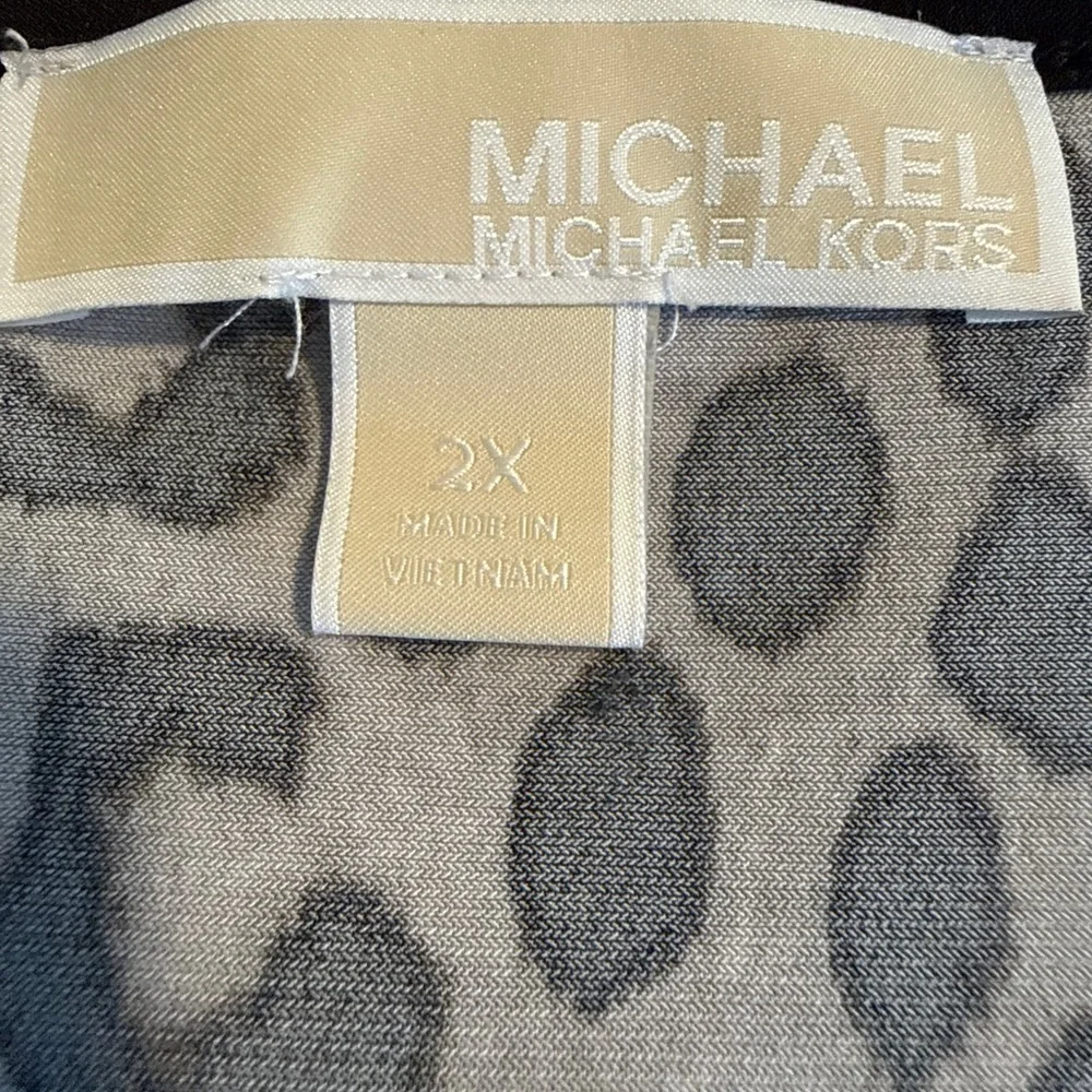 MICHAEL Michael Kors Plus Size 2X Leopard Print Bell Sleeve Top